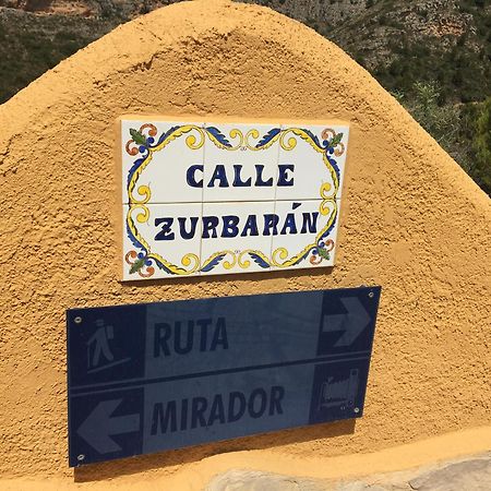 Apartman Marcella, Cumbre Del Sol Exteriör bild