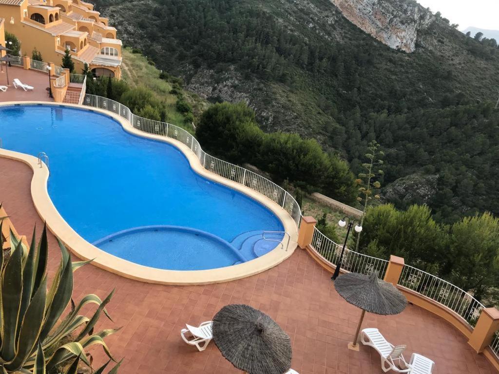 Apartman Marcella, Cumbre Del Sol Exteriör bild