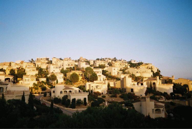 Apartman Marcella, Cumbre Del Sol Exteriör bild